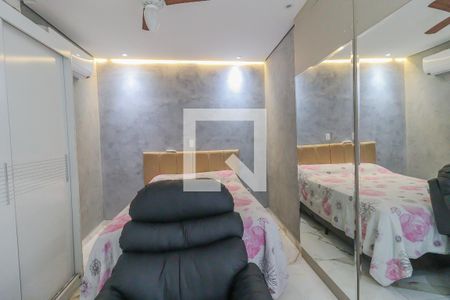 Casa à venda com 145m², 3 quartos e 3 vagasSuíte