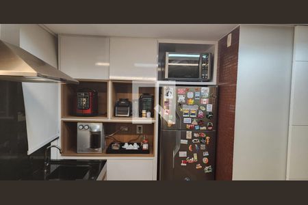 Apartamento à venda com 70m², 2 quartos e 2 vagas Apartamento à venda com 70m², 2 quartos e 2 vagascozinha