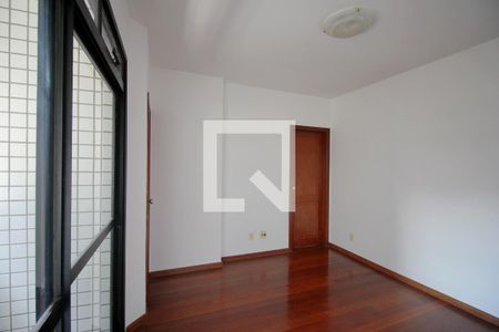 Sala de kitnet/studio para alugar com 1 quarto, 45m² em Carmo, Belo Horizonte