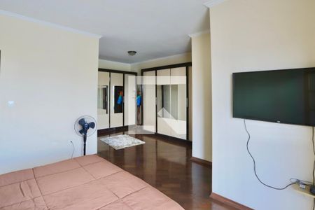 Casa à venda com 300m², 6 quartos e 2 vagas Casa à venda com 300m², 6 quartos e 2 vagasQuarto 2