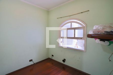 Casa à venda com 300m², 6 quartos e 2 vagas Casa à venda com 300m², 6 quartos e 2 vagasQuarto 5