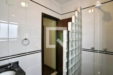 Casa à venda com 300m², 6 quartos e 2 vagas Casa à venda com 300m², 6 quartos e 2 vagasBanheiro do Quarto 3