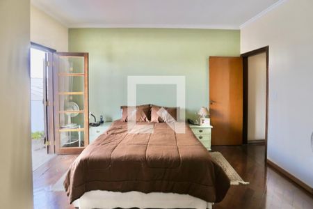 Casa à venda com 300m², 6 quartos e 2 vagas Casa à venda com 300m², 6 quartos e 2 vagasQuarto 2