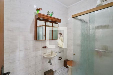 Casa à venda com 300m², 6 quartos e 2 vagas Casa à venda com 300m², 6 quartos e 2 vagasBanheiro