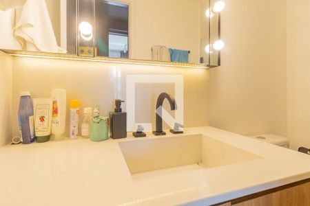 Apartamento à venda com 80m², 2 quartos e 2 vagas Apartamento à venda com 80m², 2 quartos e 2 vagasBanheiro 1