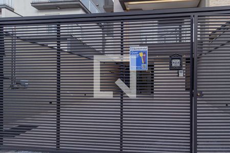 Casa à venda com 113m², 3 quartos e 3 vagas Casa à venda com 113m², 3 quartos e 3 vagasFachada