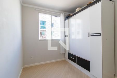 Quarto 1 de apartamento para alugar com 2 quartos, 54m² em Bom Jesus, São José dos Pinhais