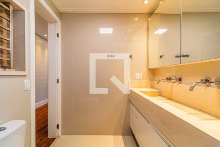 Apartamento à venda com 171m², 3 quartos e 3 vagas Apartamento à venda com 171m², 3 quartos e 3 vagasSuite 01 - Banheiro
