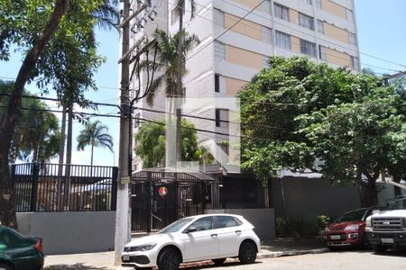 Apartamento à venda com 68m², 3 quartos e 1 vaga Apartamento à venda com 68m², 3 quartos e 1 vagaFachada