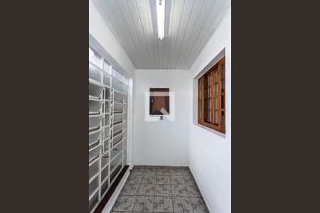 Hall de entrada de casa para alugar com 2 quartos, 150m² em Freguesia do Ó, São Paulo