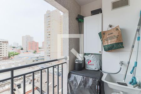 Apartamento à venda com 37m², 2 quartos e 1 vaga Apartamento à venda com 37m², 2 quartos e 1 vagaÁrea de Serviço e Sacada