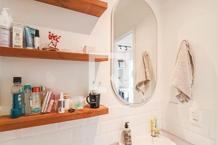 Apartamento à venda com 37m², 2 quartos e 1 vaga Apartamento à venda com 37m², 2 quartos e 1 vagaBanheiro