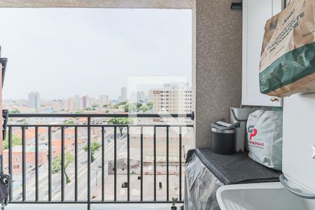 Apartamento à venda com 37m², 2 quartos e 1 vaga Apartamento à venda com 37m², 2 quartos e 1 vagaÁrea de Serviço e Sacada