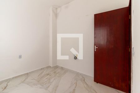 Casa à venda com 120m², 2 quartos e 2 vagas Casa à venda com 120m², 2 quartos e 2 vagasQuarto 2 - Suíte