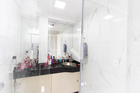 Apartamento à venda com 119m², 3 quartos e 1 vaga Apartamento à venda com 119m², 3 quartos e 1 vagaBanheiro