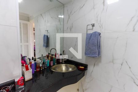 Apartamento à venda com 119m², 3 quartos e 1 vaga Apartamento à venda com 119m², 3 quartos e 1 vagaBanheiro