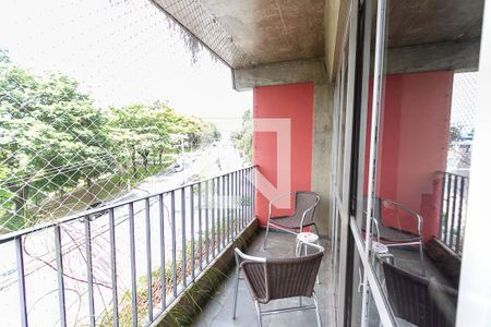 Apartamento à venda com 119m², 3 quartos e 1 vaga Apartamento à venda com 119m², 3 quartos e 1 vagaVaranda