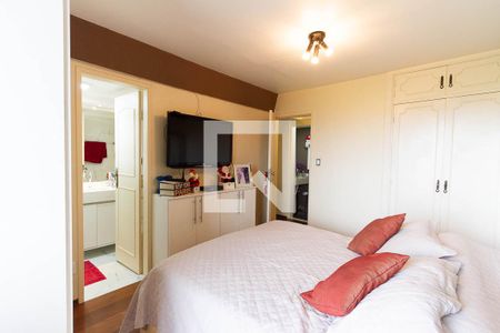 Apartamento à venda com 119m², 3 quartos e 1 vaga Apartamento à venda com 119m², 3 quartos e 1 vagaSuíte