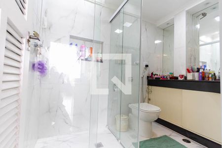 Apartamento à venda com 119m², 3 quartos e 1 vaga Apartamento à venda com 119m², 3 quartos e 1 vagaBanheiro