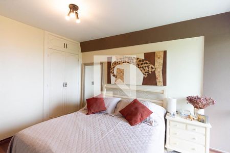 Apartamento à venda com 119m², 3 quartos e 1 vaga Apartamento à venda com 119m², 3 quartos e 1 vagaSuíte