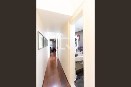 Apartamento à venda com 119m², 3 quartos e 1 vaga Apartamento à venda com 119m², 3 quartos e 1 vagaCorredor