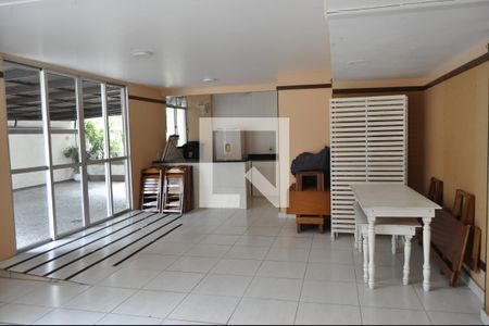 Apartamento à venda com 60m², 2 quartos e 1 vagaÁrea comum