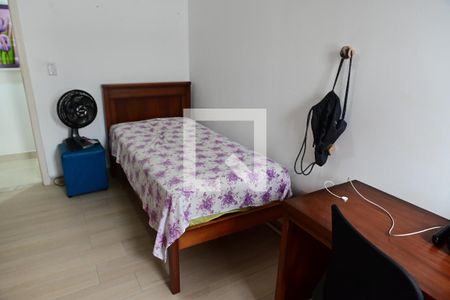 Apartamento para alugar com 73m², 2 quartos e 1 vagaQuarto