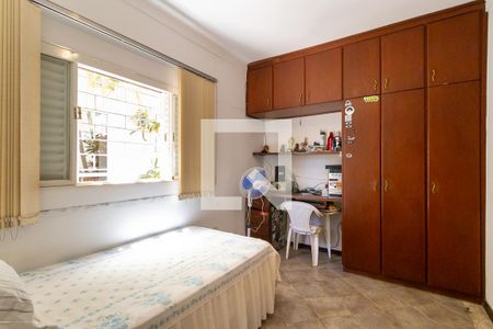 Casa à venda com 500m², 3 quartos e 6 vagas Casa à venda com 500m², 3 quartos e 6 vagasQuarto da suíte 3