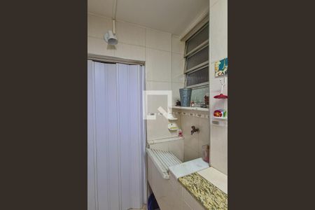 Apartamento à venda com 65m², 2 quartos e 2 vagas Apartamento à venda com 65m², 2 quartos e 2 vagasCozinha