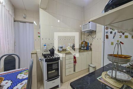 Apartamento à venda com 65m², 2 quartos e 2 vagas Apartamento à venda com 65m², 2 quartos e 2 vagasCozinha