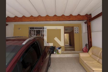 Casa à venda com 144m², 3 quartos e 4 vagasFachada