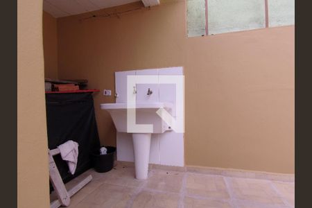 Casa à venda com 144m², 3 quartos e 4 vagasArea de serviço