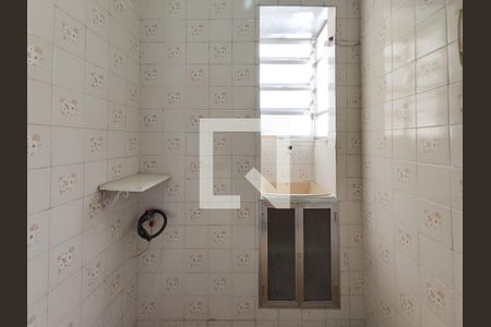 Apartamento à venda com 30m², 1 quarto e sem vaga Apartamento à venda com 30m², 1 quarto e sem vagaCozinha e Área de Serviço