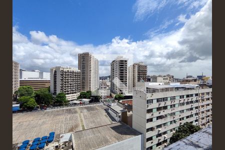 Apartamento à venda com 30m², 1 quarto e sem vaga Apartamento à venda com 30m², 1 quarto e sem vagaVista da Sacada