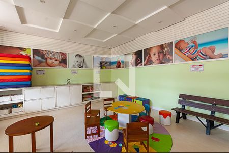 Apartamento à venda com 128m², 4 quartos e 2 vagasÁrea comum