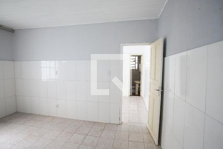 Quarto de casa para alugar com 1 quarto, 50m² em Tanque, Rio de Janeiro