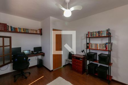 Casa à venda com 195m², 4 quartos e 3 vagas Casa à venda com 195m², 4 quartos e 3 vagasQuarto Suíte 2