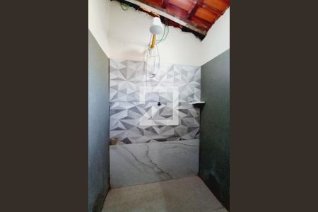 Casa à venda com 160m², 4 quartos e 2 vagas Casa à venda com 160m², 4 quartos e 2 vagasBanheiro