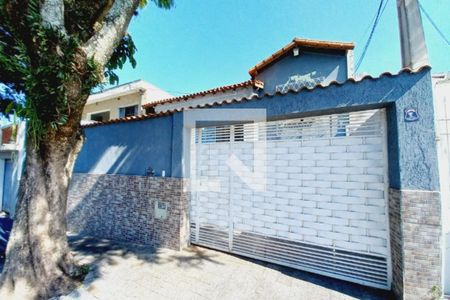 Casa à venda com 160m², 4 quartos e 2 vagas Casa à venda com 160m², 4 quartos e 2 vagasFachada do Prédio