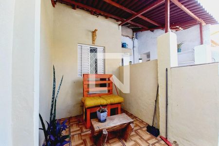 Casa à venda com 160m², 4 quartos e 2 vagas Casa à venda com 160m², 4 quartos e 2 vagasÁrea comum