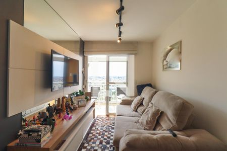 Sala de apartamento para alugar com 3 quartos, 70m² em Capão Raso, Curitiba