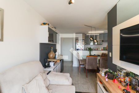Sala de apartamento para alugar com 3 quartos, 70m² em Capão Raso, Curitiba