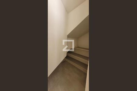 Casa de condomínio à venda com 105m², 3 quartos e 2 vagasDispensa