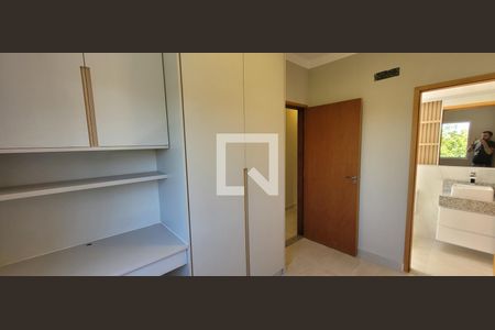 Casa de condomínio à venda com 105m², 3 quartos e 2 vagasQuarto Suíte 3