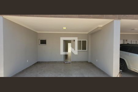 Casa de condomínio à venda com 105m², 3 quartos e 2 vagasGaragem