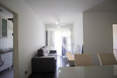 Sala de apartamento para alugar com 3 quartos, 70m² em Recreio dos Bandeirantes, Rio de Janeiro