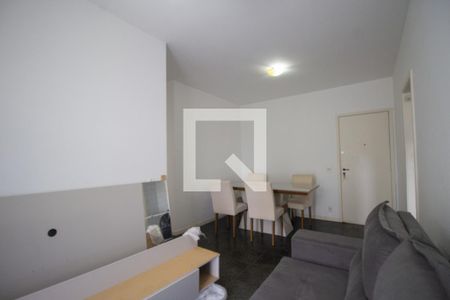 Sala de apartamento para alugar com 3 quartos, 70m² em Recreio dos Bandeirantes, Rio de Janeiro