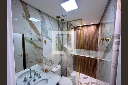 Banheiro da Suíte de apartamento para alugar com 1 quarto, 66m² em Jardim Flor da Montanha, Guarulhos