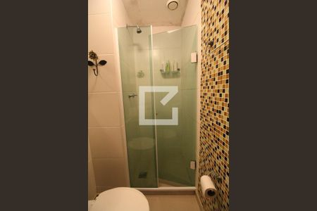 Apartamento para alugar com 224m², 4 quartos e 2 vagas Apartamento para alugar com 224m², 4 quartos e 2 vagasBanheiro da Suíte 2