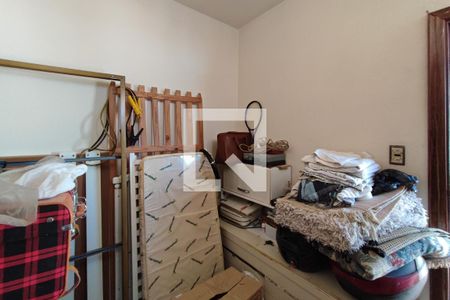 Casa à venda com 255m², 4 quartos e 3 vagasQuarto de Serviço